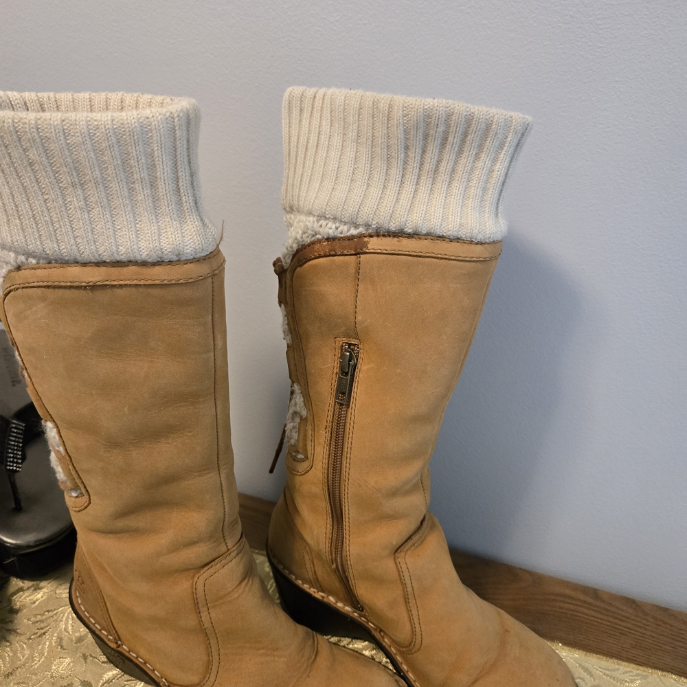UGG Tan Boots with Knit Cuffs